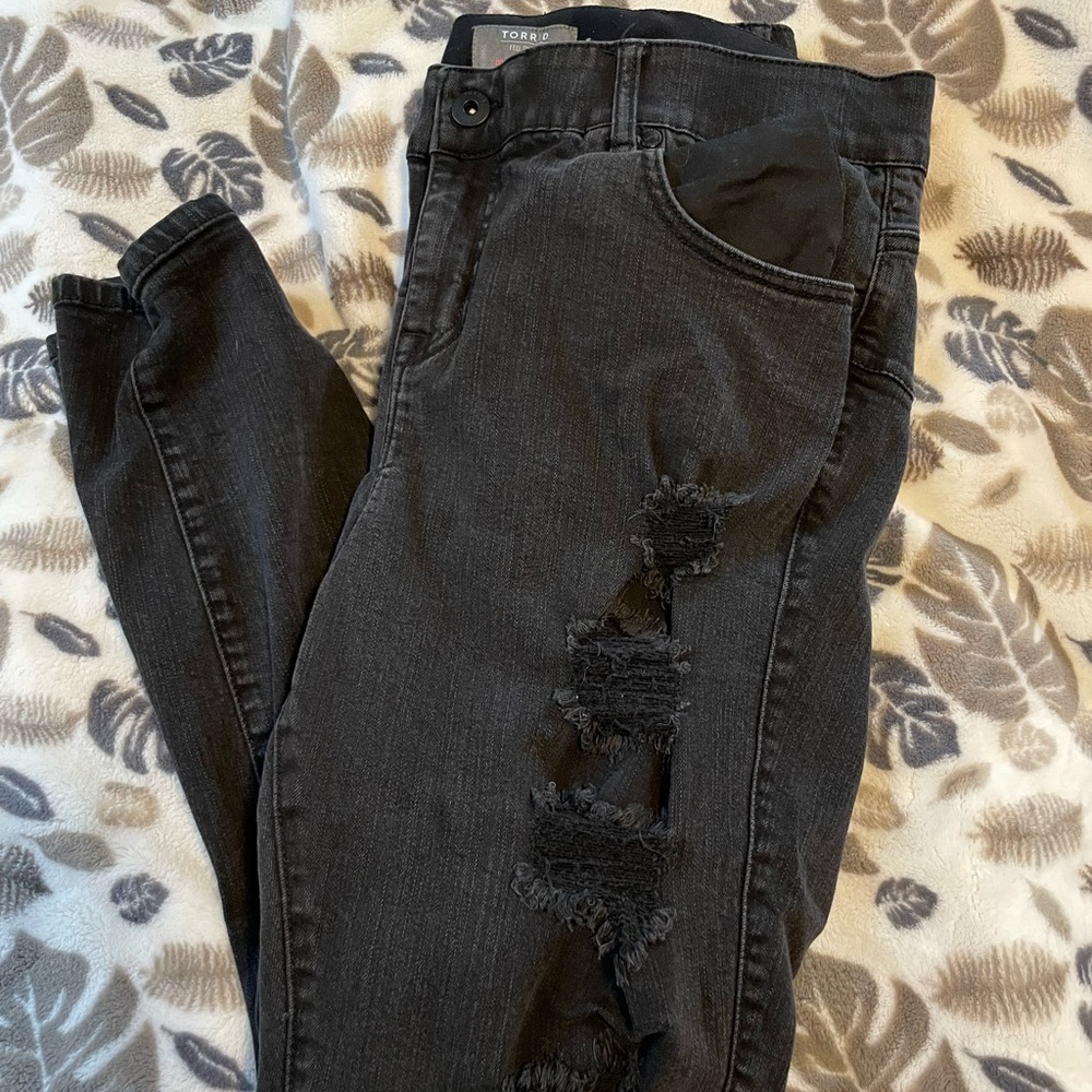SALE ❗️Torrid bombshell, skinny jeans